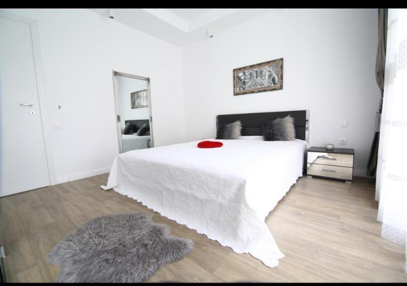 Casa Bella Daire Stefanestii de Jos Dış mekan fotoğraf